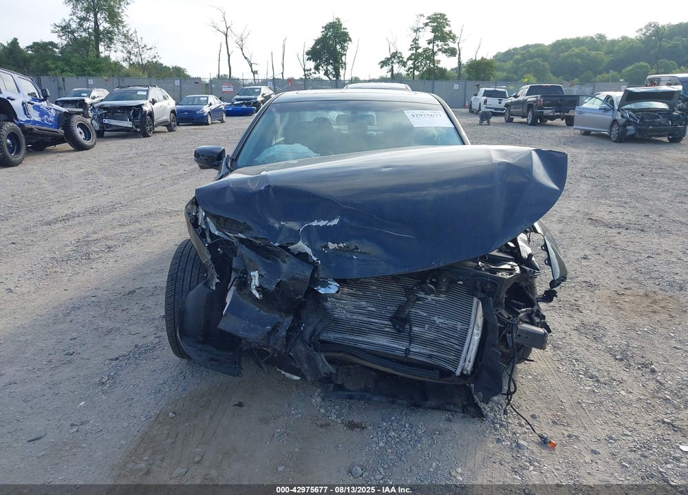2016 HONDA ACCORD VIN: 1HGCR2F80GA016636