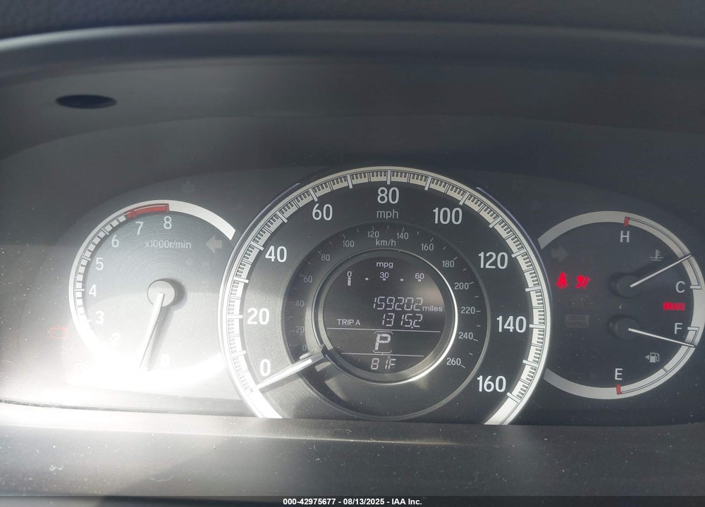 2016 HONDA ACCORD VIN: 1HGCR2F80GA016636