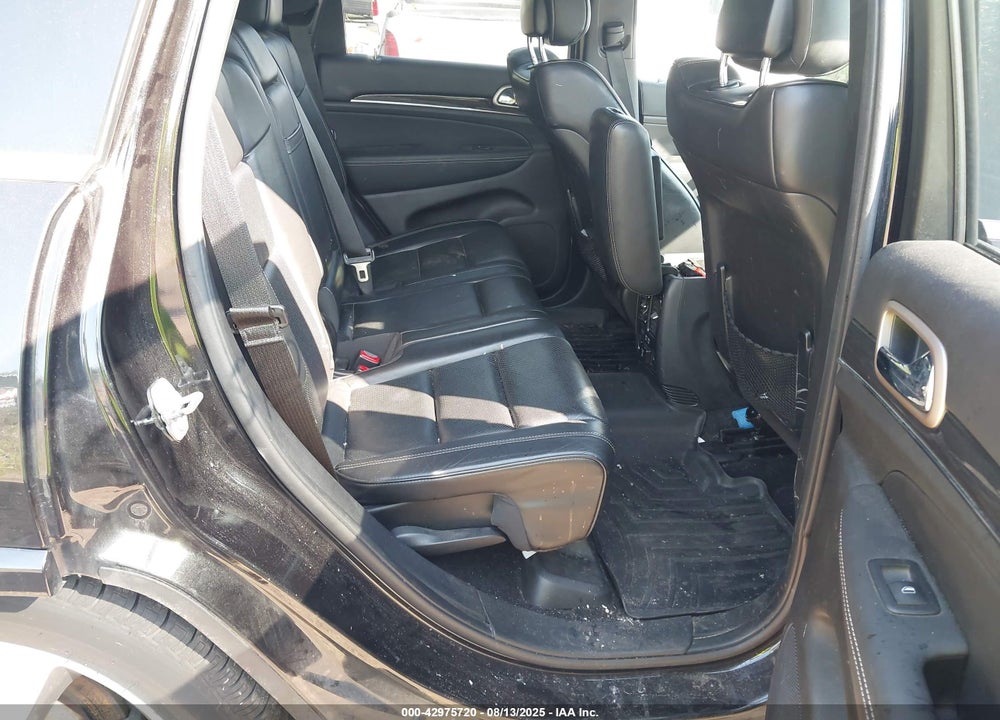2015 JEEP GRAND CHEROKEE VIN: 1C4RJFCG4FC890235