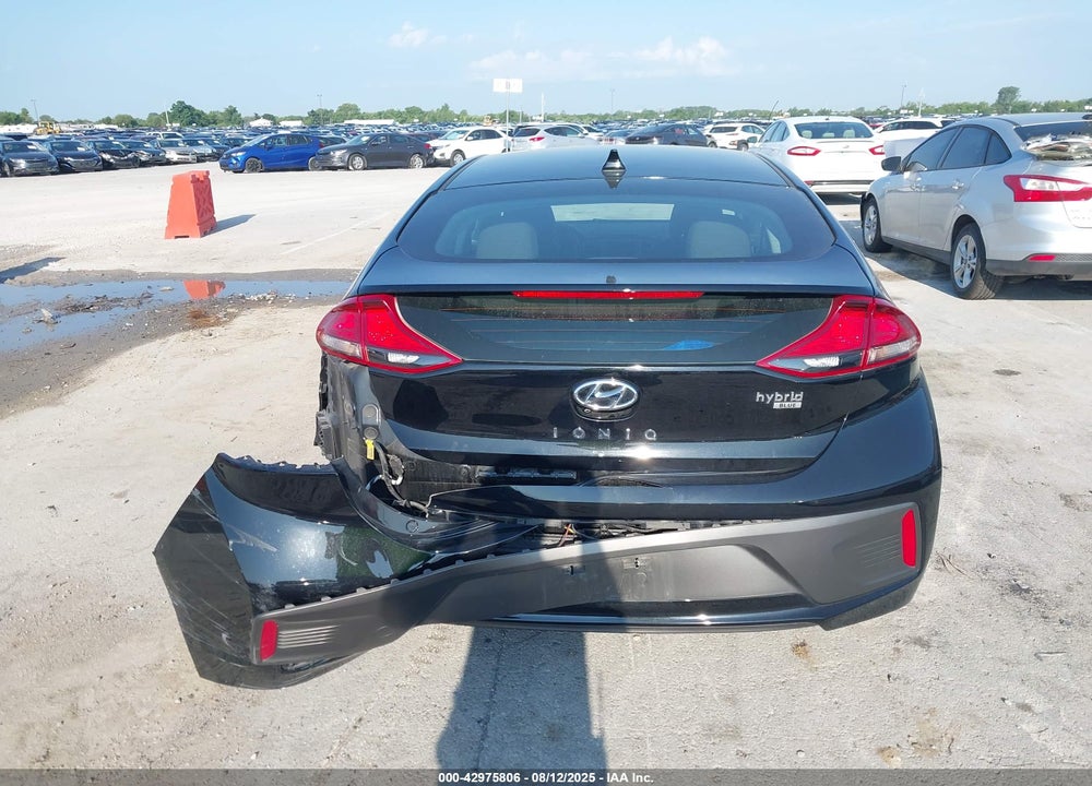2018 HYUNDAI IONIQ HYBRID VIN: KMHC65LC3JU092029