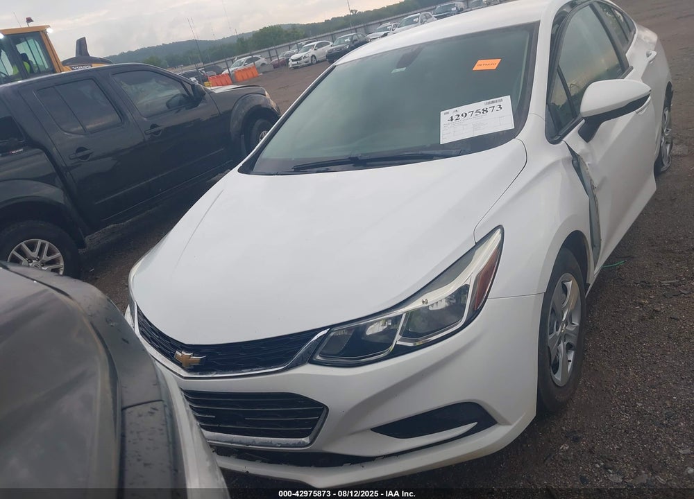 2018 CHEVROLET CRUZE VIN: 1G1BC5SM2J7141764