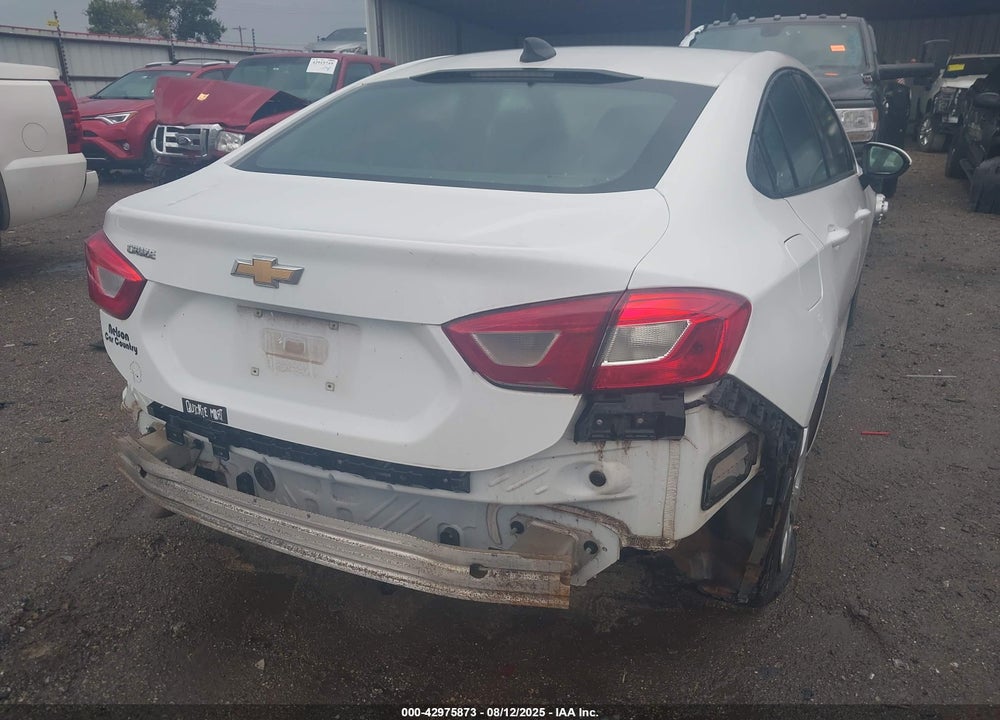 2018 CHEVROLET CRUZE VIN: 1G1BC5SM2J7141764
