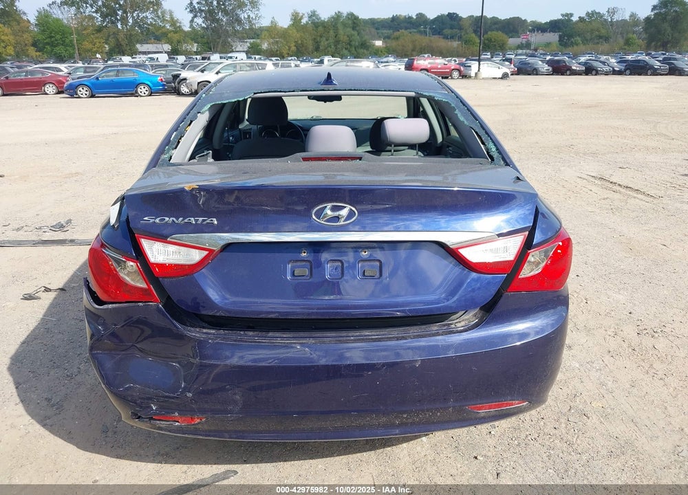2012 HYUNDAI SONATA VIN: 5NPEB4AC2CH332223