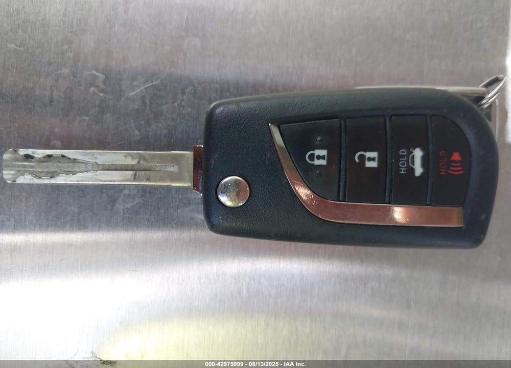 2019 TOYOTA CAMRY VIN: 4T1B11HK5KU295587