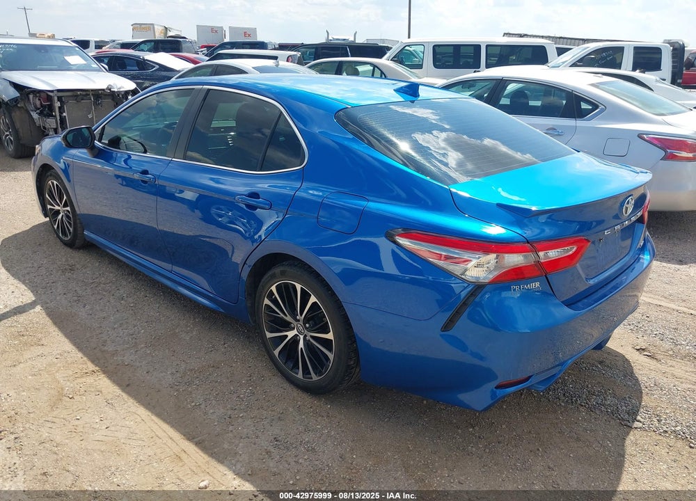 2019 TOYOTA CAMRY VIN: 4T1B11HK5KU295587