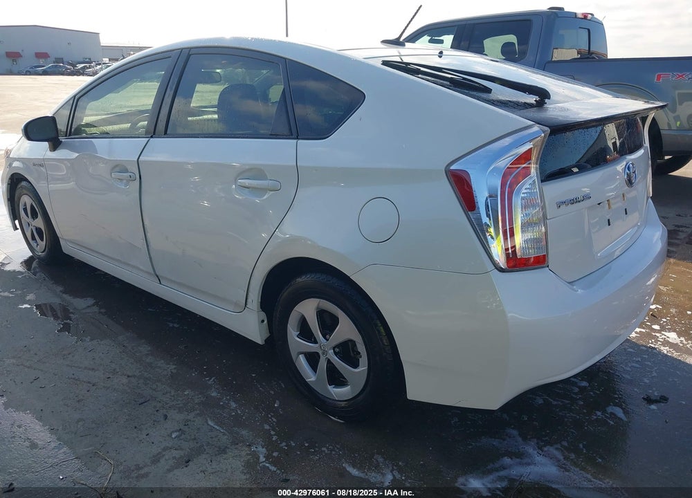 2015 TOYOTA PRIUS VIN: JTDKN3DU4F1928437