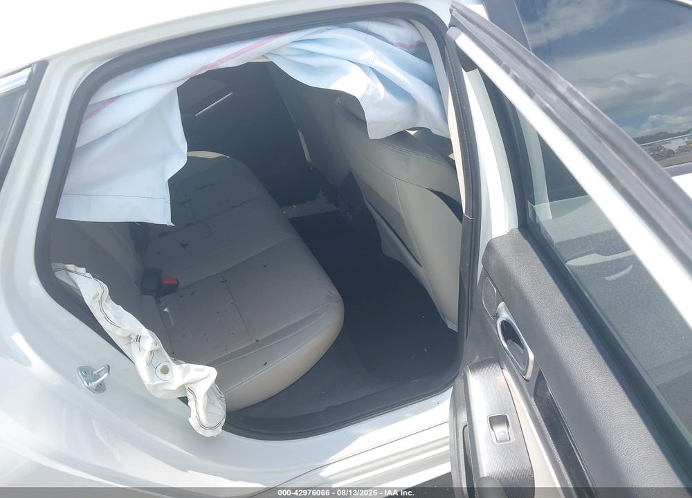 2022 HONDA CIVIC TOURING VIN: 2HGFE1F91NH317961