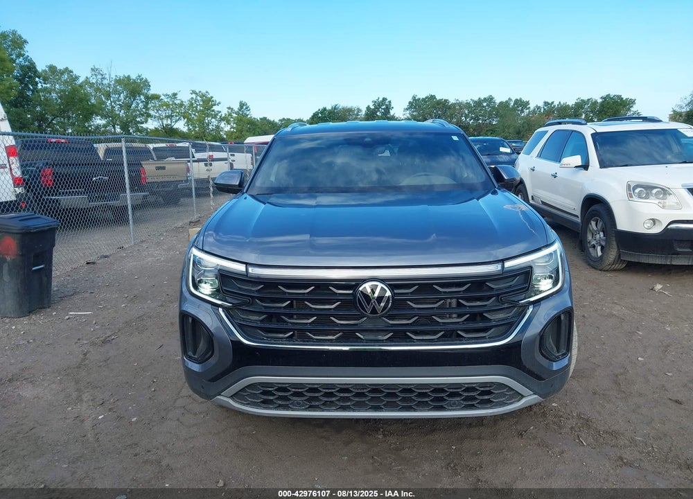 2024 VOLKSWAGEN ATLAS CROSS SPORT VIN: 1V2HE2CA7RC261172