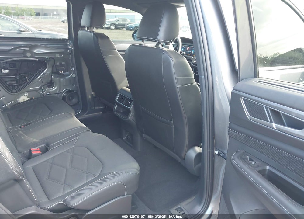 2024 VOLKSWAGEN ATLAS CROSS SPORT VIN: 1V2HE2CA7RC261172