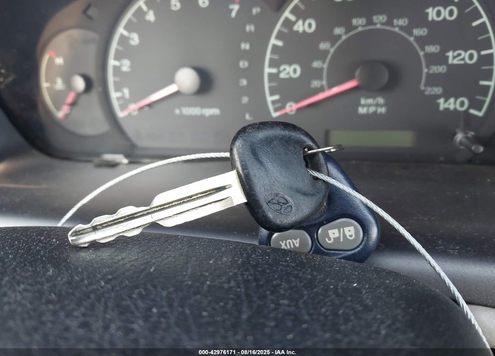 2003 HYUNDAI ELANTRA GLS/GT VIN: KMHDN45D83U644912