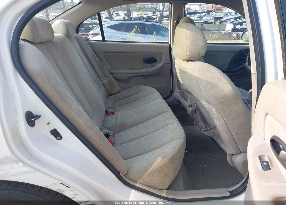 2003 HYUNDAI ELANTRA GLS/GT VIN: KMHDN45D83U644912