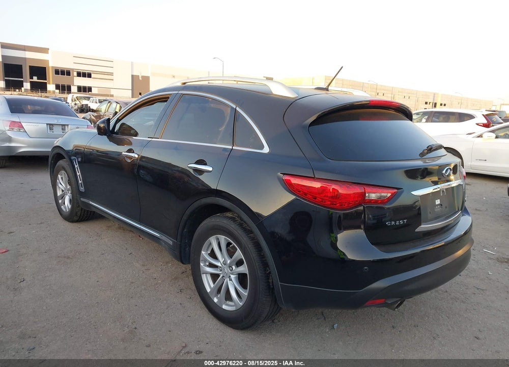 2015 INFINITI QX70 VIN: JN8CS1MW0FM482437