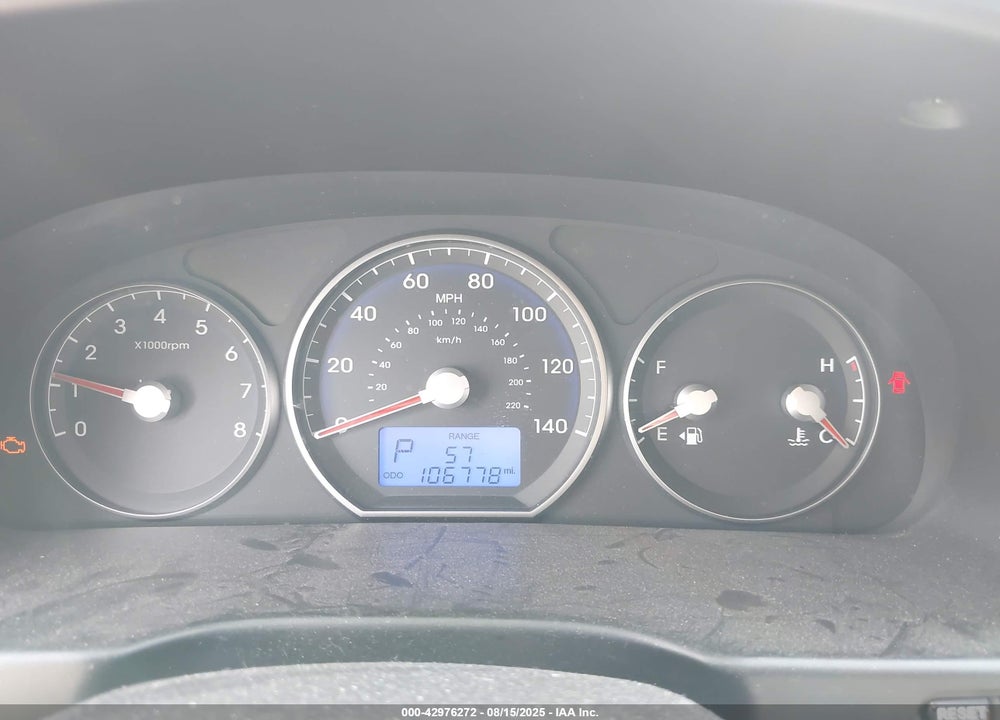 2010 HYUNDAI SANTA FE GLS VIN: 5NMSG3AB8AH381832