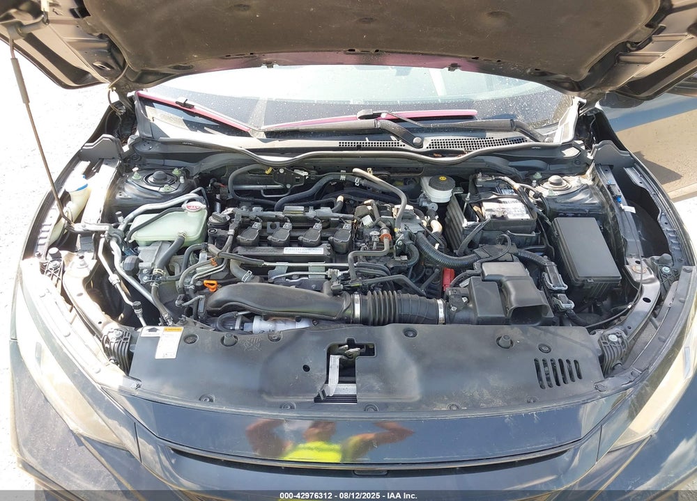 2018 HONDA CIVIC EX VIN: SHHFK7H57JU214580