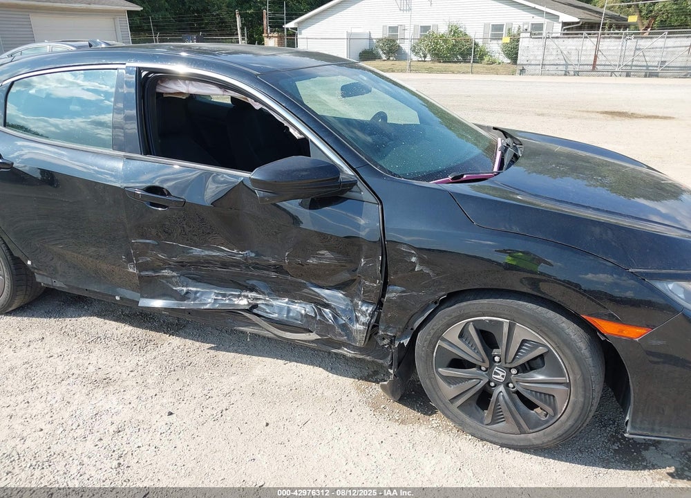 2018 HONDA CIVIC EX VIN: SHHFK7H57JU214580