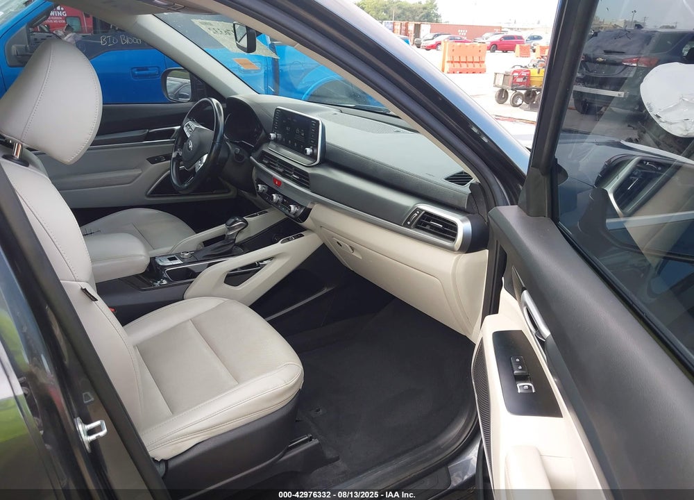 2020 KIA TELLURIDE VIN: 5XYP6DHCXLG068372