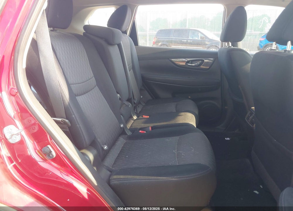 2017 NISSAN ROGUE VIN: JN8AT2MV0HW260859
