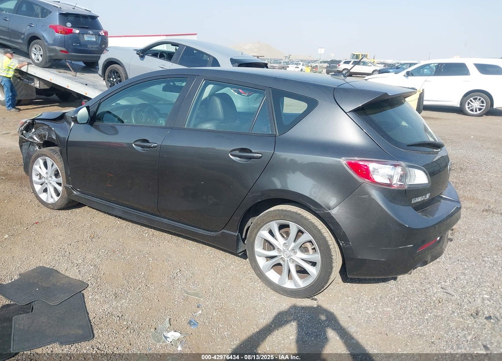 2011 MAZDA 3 VIN: JM1BL1M64B1495871