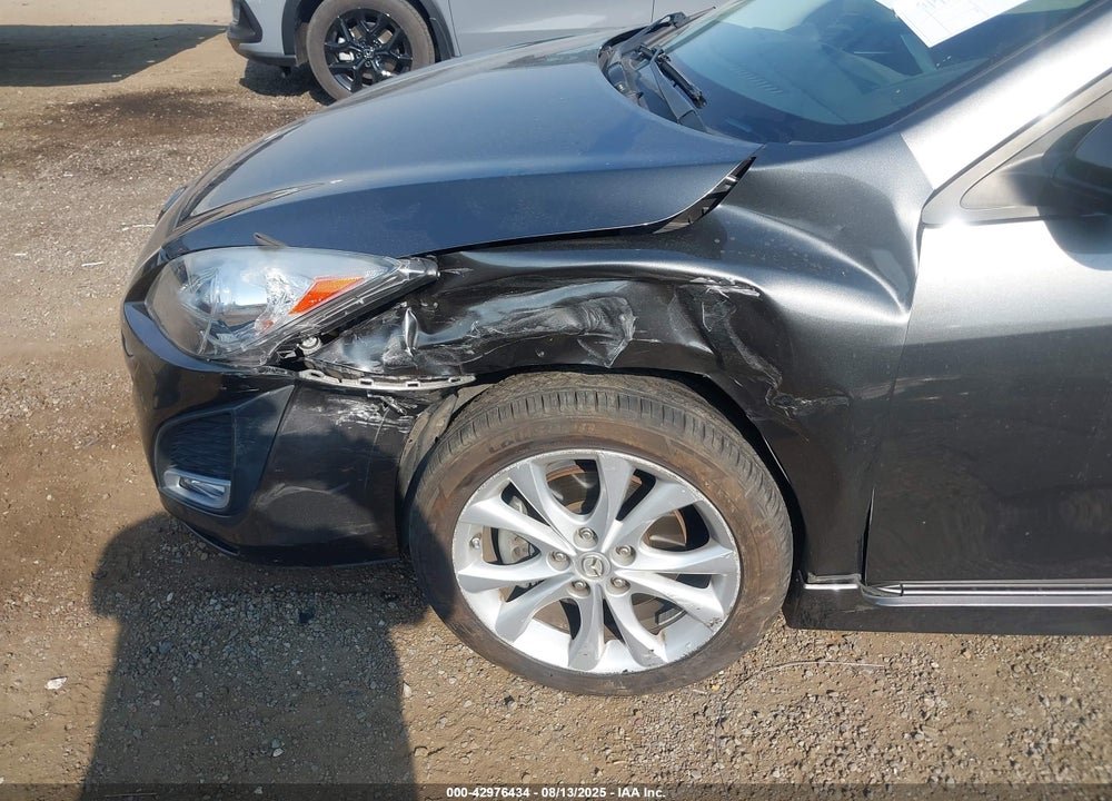 2011 MAZDA 3 VIN: JM1BL1M64B1495871