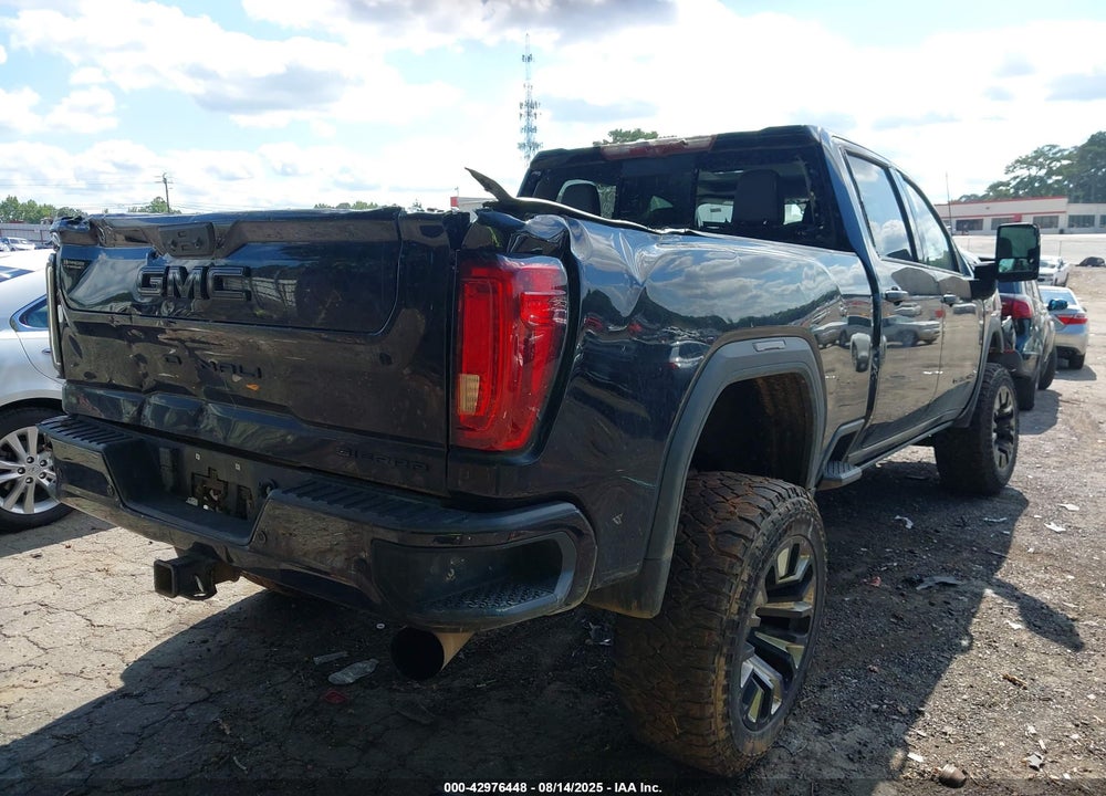 2020 GMC SIERRA 2500HD 4WD  STANDARD BED DENALI VIN: 1GT49REY4LF189019