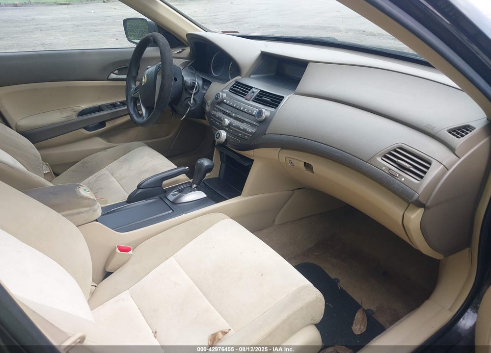 2009 HONDA ACCORD VIN: 1HGCP26339A032567