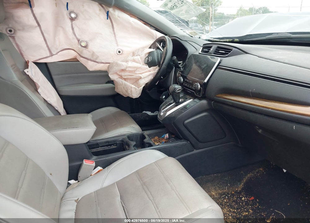 2018 HONDA CR-V VIN: 5J6RW1H80JA004397