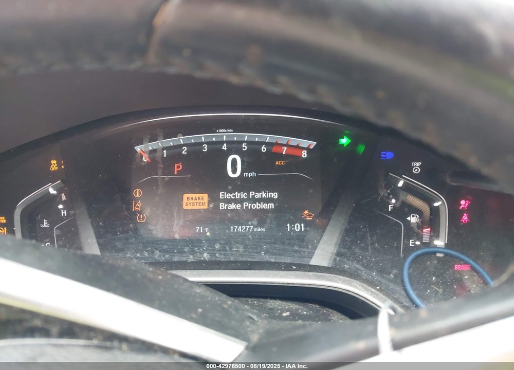 2018 HONDA CR-V VIN: 5J6RW1H80JA004397