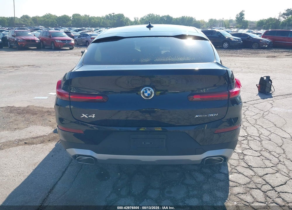 2024 BMW X4 VIN: 5UX33DT09R9W18478