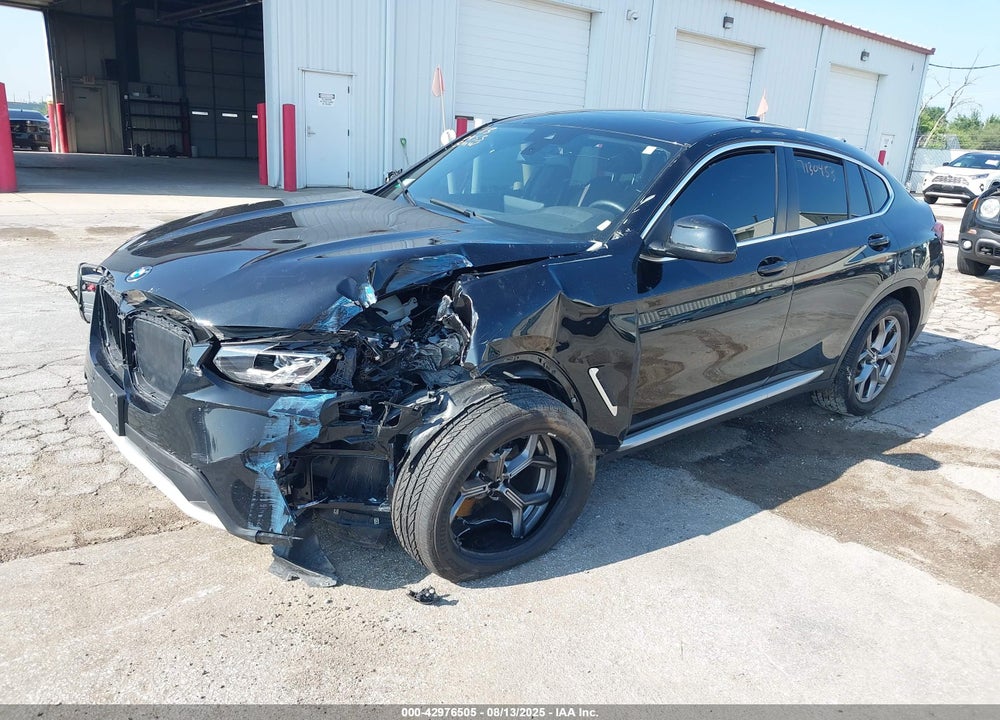 2024 BMW X4 VIN: 5UX33DT09R9W18478