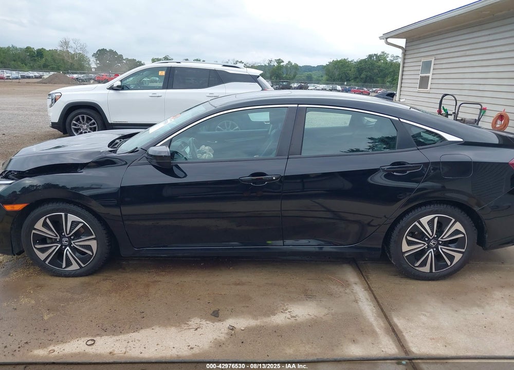 2016 HONDA CIVIC VIN: 2HGFC1F79GH631753