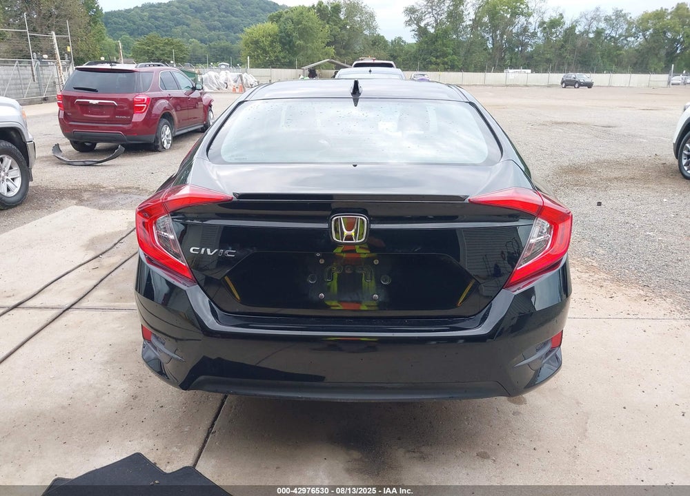 2016 HONDA CIVIC VIN: 2HGFC1F79GH631753