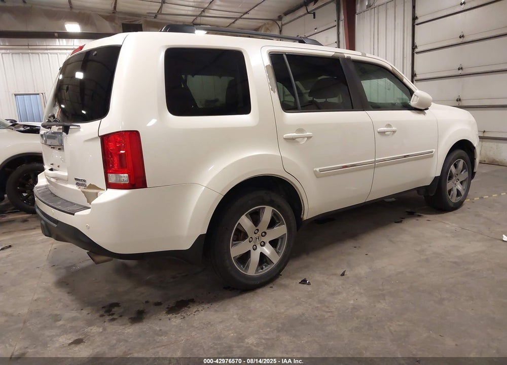 2014 HONDA PILOT VIN: 5FNYF4H90EB023752