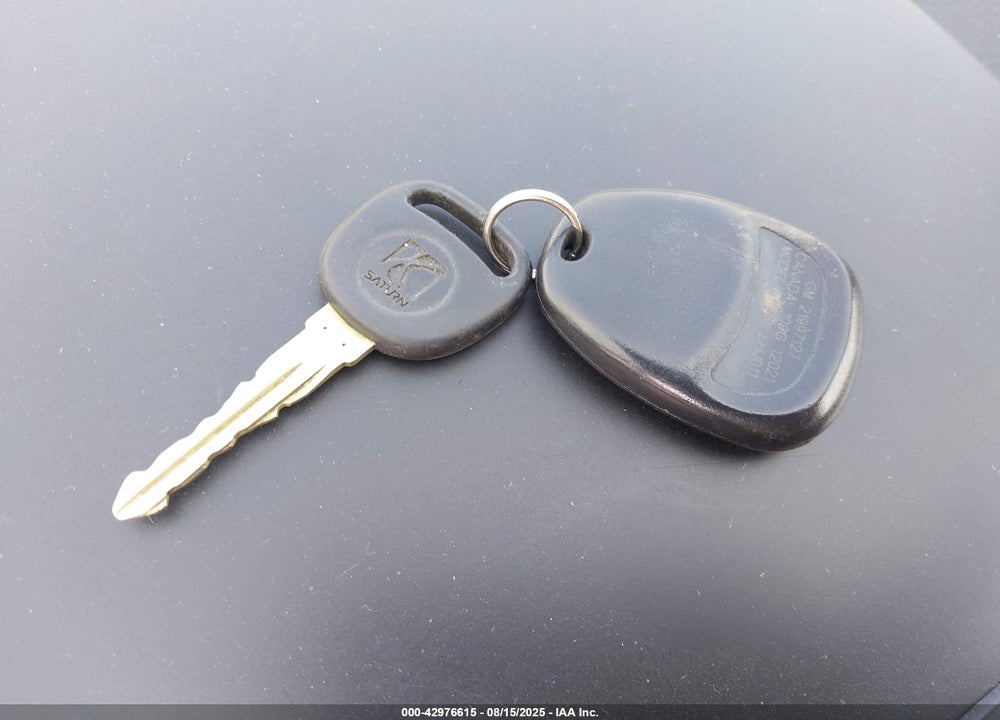 2006 SATURN VUE VIN: 5GZCZ33D06S838284
