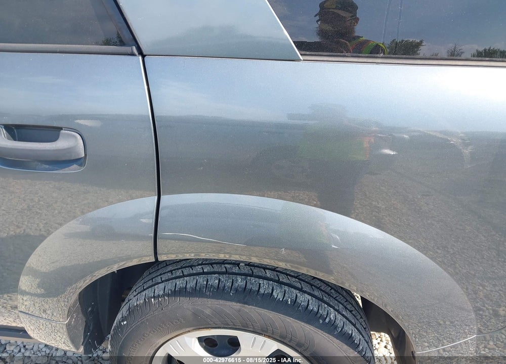 2006 SATURN VUE VIN: 5GZCZ33D06S838284