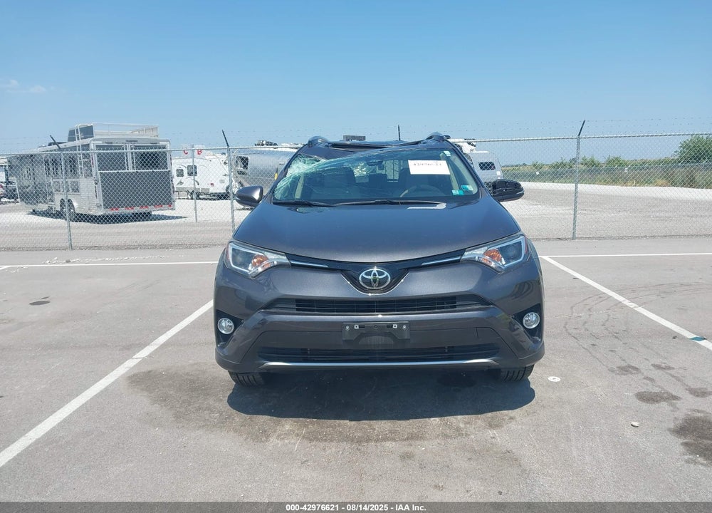 2018 TOYOTA RAV4 VIN: JTMRFREV4JJ257429