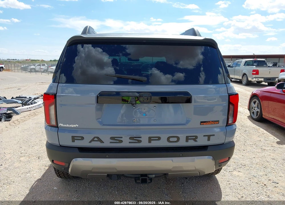 2026 HONDA PASSPORT VIN: 5FNYF9H84TB009595