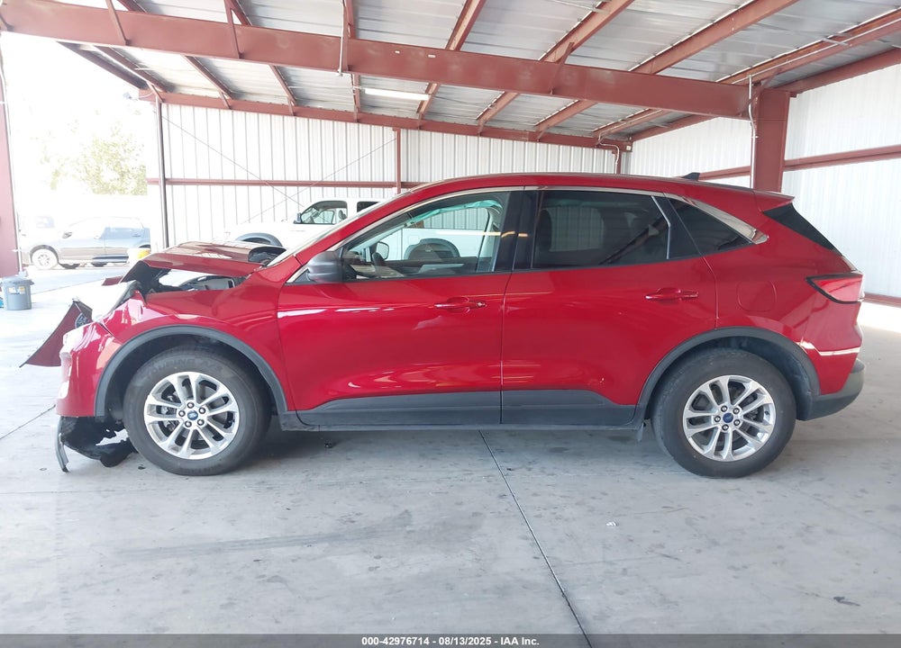 2022 FORD ESCAPE VIN: 1FMCU0G61NUB62517