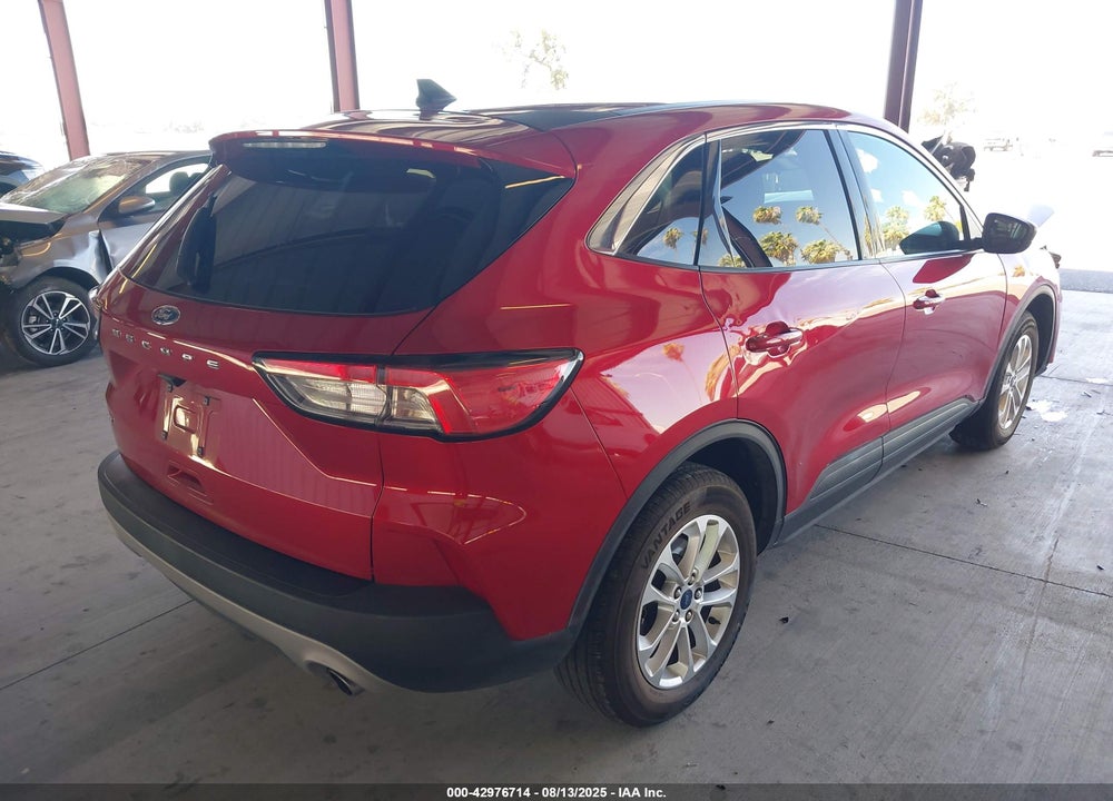 2022 FORD ESCAPE VIN: 1FMCU0G61NUB62517