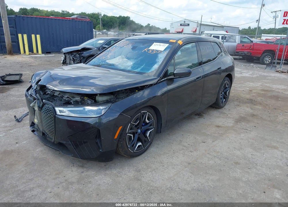2022 BMW IX VIN: WB523CF05NCK83053