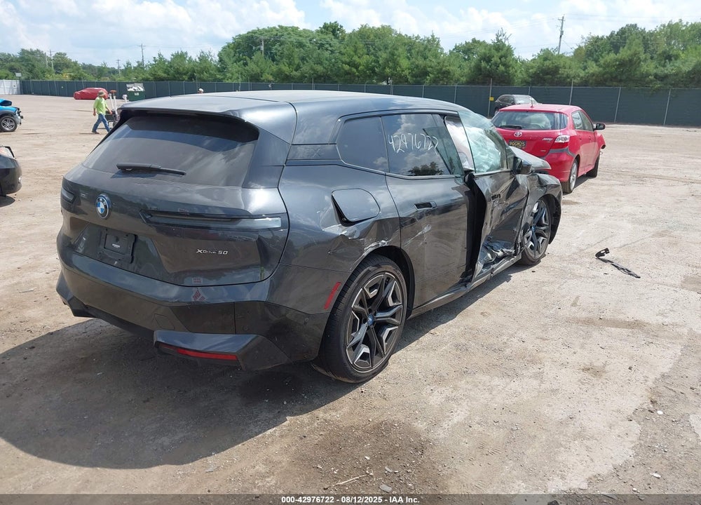 2022 BMW IX VIN: WB523CF05NCK83053