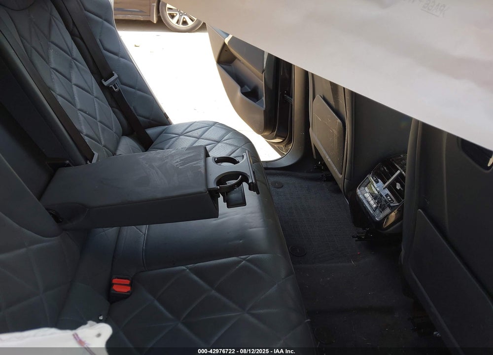 2022 BMW IX VIN: WB523CF05NCK83053