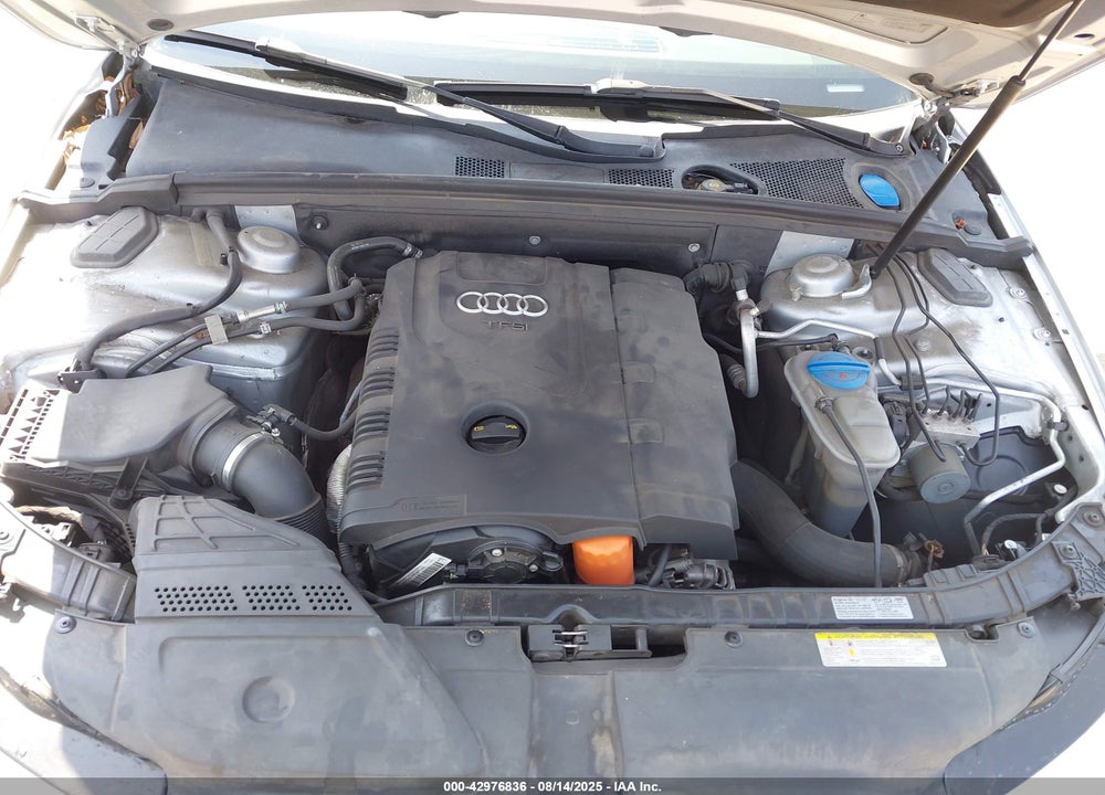2014 AUDI A4 2.0T PREMIUM VIN: WAUAFAFLXEN033279