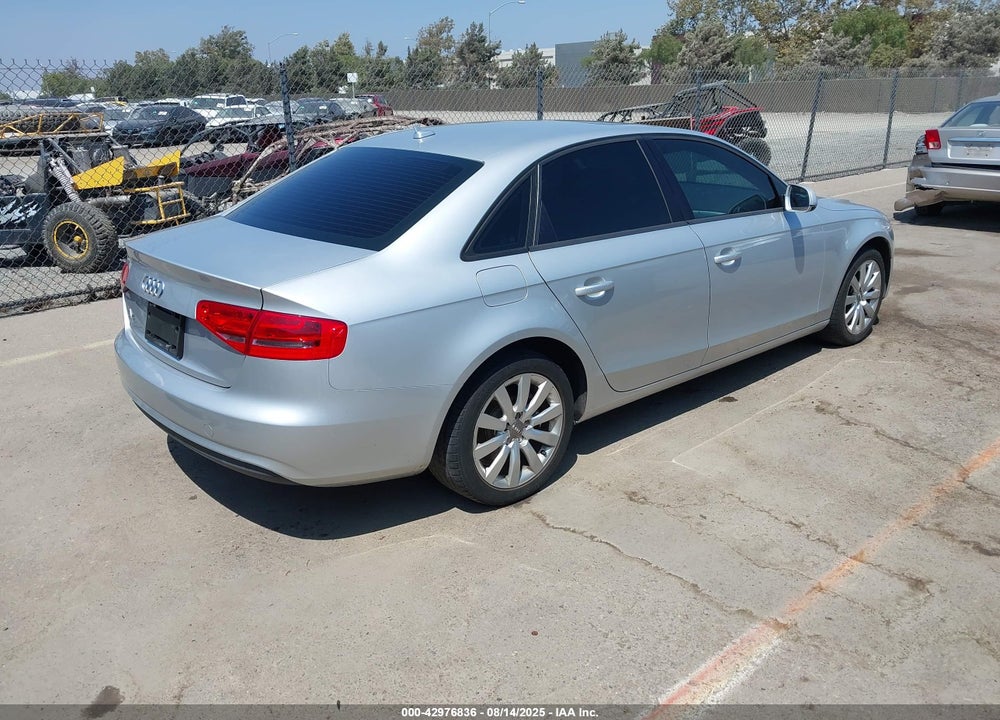 2014 AUDI A4 2.0T PREMIUM VIN: WAUAFAFLXEN033279