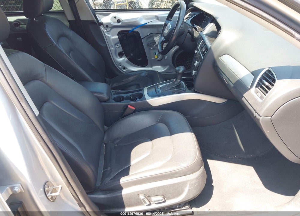 2014 AUDI A4 2.0T PREMIUM VIN: WAUAFAFLXEN033279