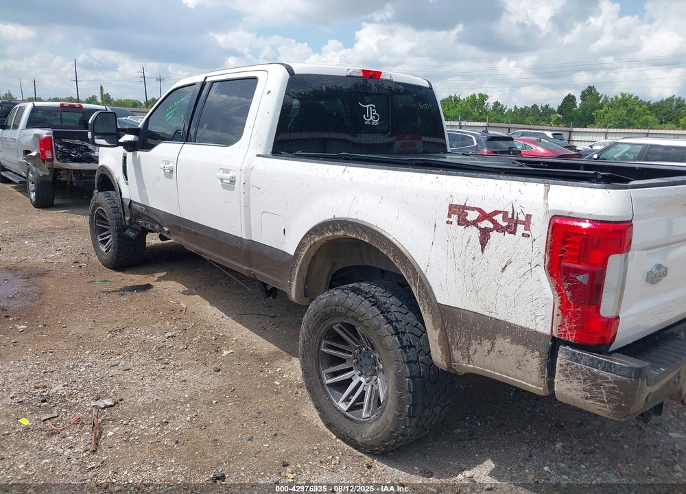 2017 FORD F-250 VIN: 1FT7W2BTXHEC00592