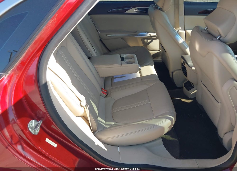 2016 LINCOLN MKZ HYBRID VIN: 3LN6L2LU3GR608192