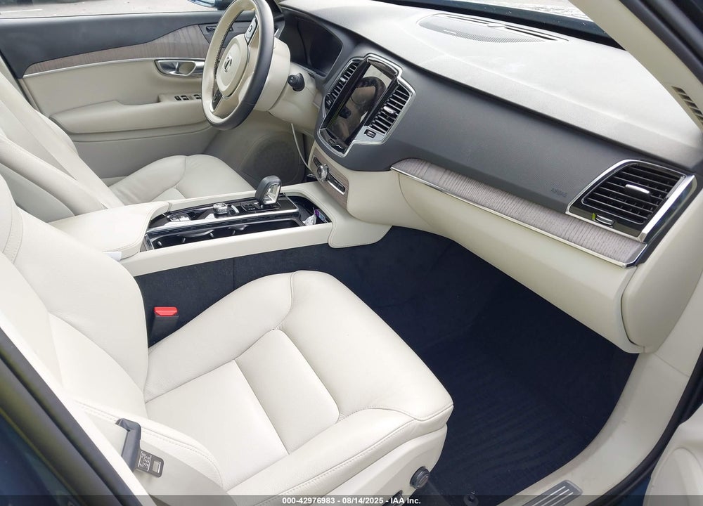 2024 VOLVO XC90 VIN: YV4062JE2R1185015