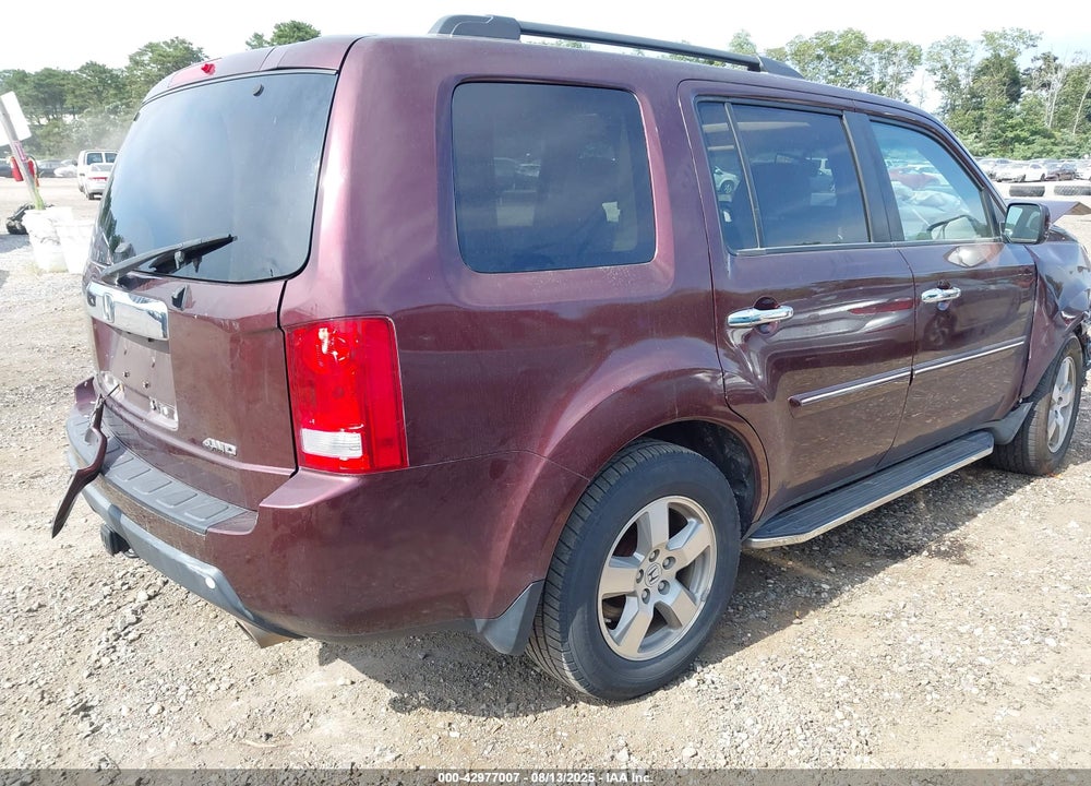 2011 HONDA PILOT VIN: 5FNYF4H74BB047191