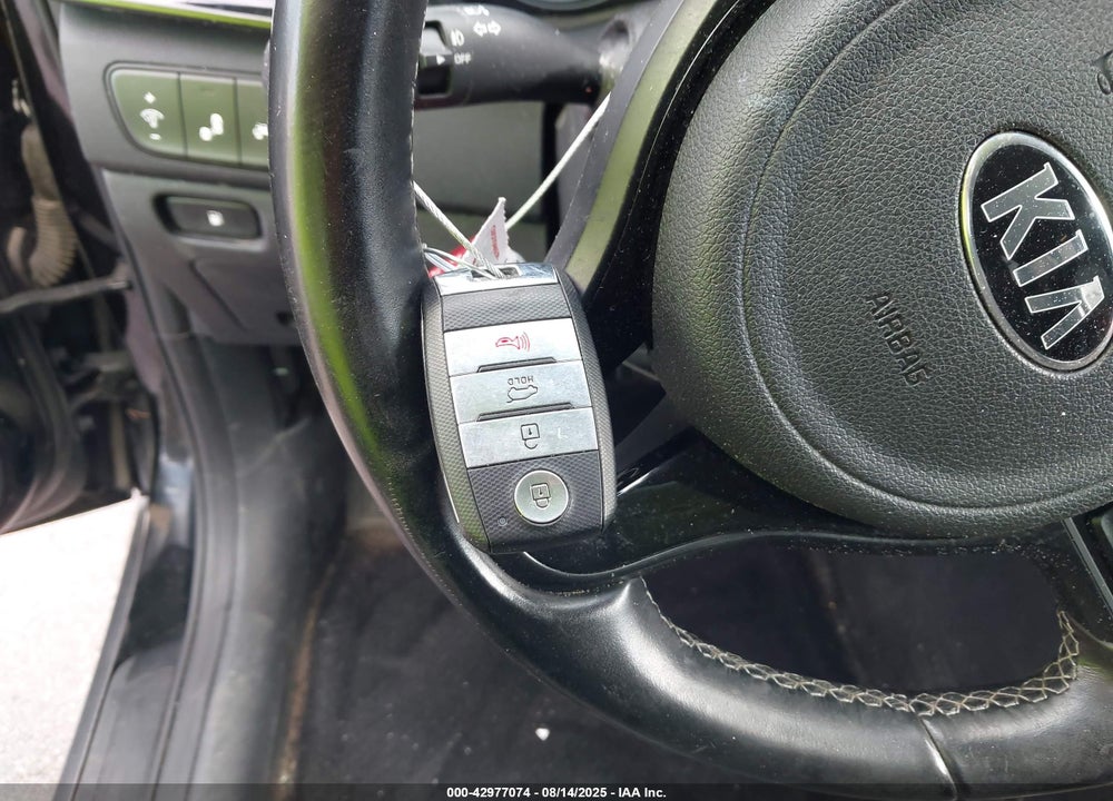 2018 KIA NIRO VIN: KNDCC3LC3J5140964