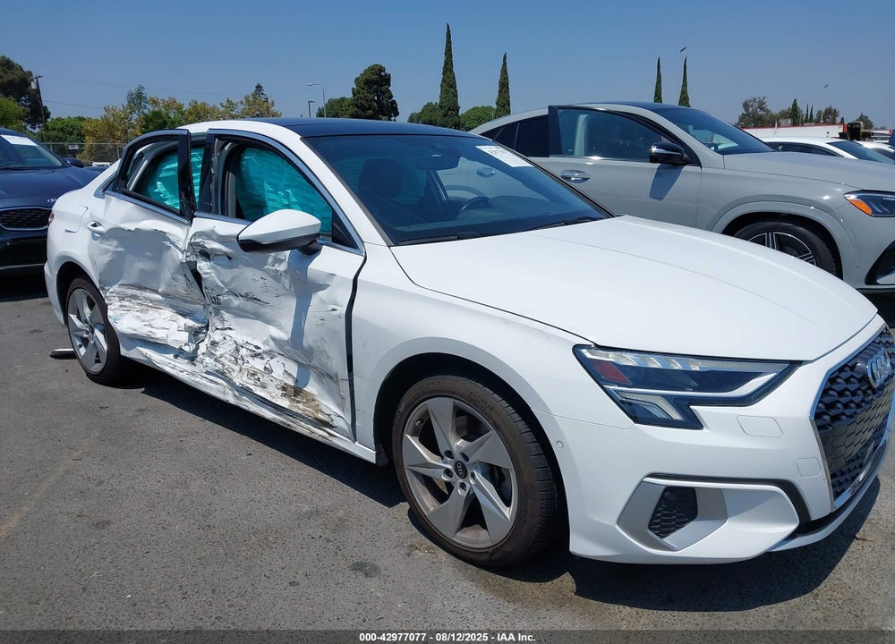 2023 AUDI A3 PREMIUM 40 TFSI FRONT-WHEEL DRIVE S TRONIC VIN: WAUAUDGY8PA119265